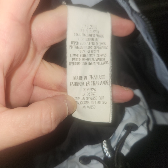 💥COLUMBIA TITANIUM WOMEN’S SMALL OMNI-TECH HOODED JACKET – MUST HAVE! - Picture 14 of 16